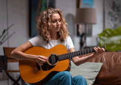 on-line-guitar-lessons-f1.png