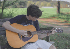 on-line-guitar-lessons-m4.png